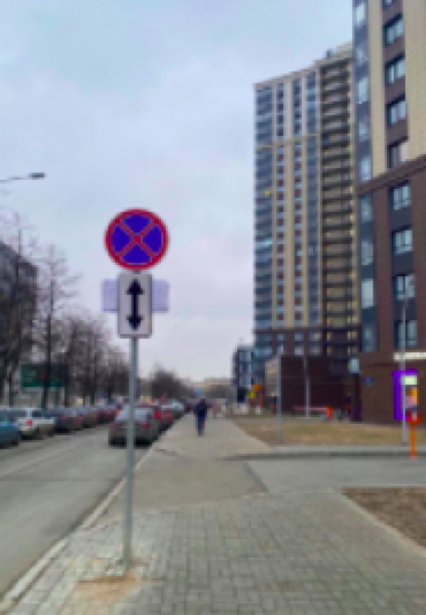 Нарушителей стихийной (незаконной) парковки на улице Типанова, 23 будут отслеживать и штрафовать