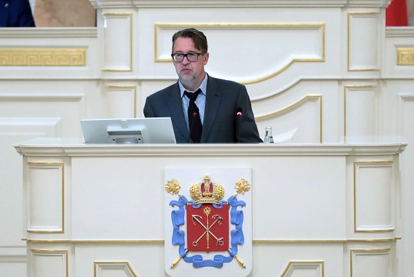 Видео. А.Рассудов: &laquo;Наша задача обеспечить бесплатными лекарствами петербуржцев, страдающих тяжелыми заболеваниям&raquo;