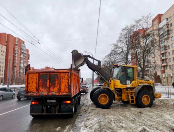 Александр Рассудов о мусорных и снежных проблемах Петербурга для &laquo;Форпост Северо-Запад&raquo;