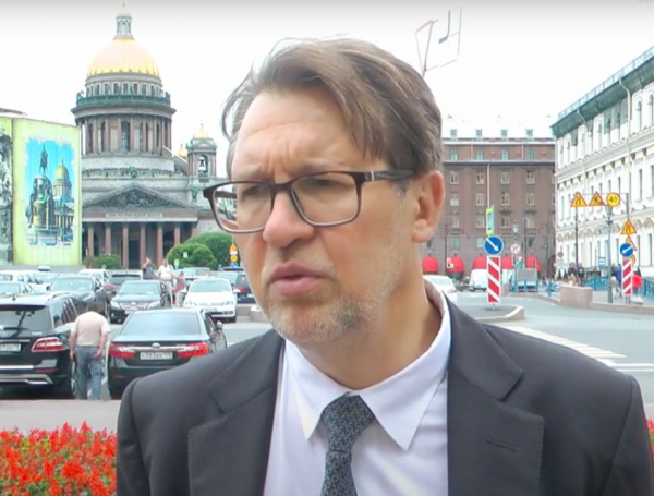 В Петербурге будут выдавать гранты на социальную рекламу с целью продвижения традиционных российских духовно-нравственных ценностей